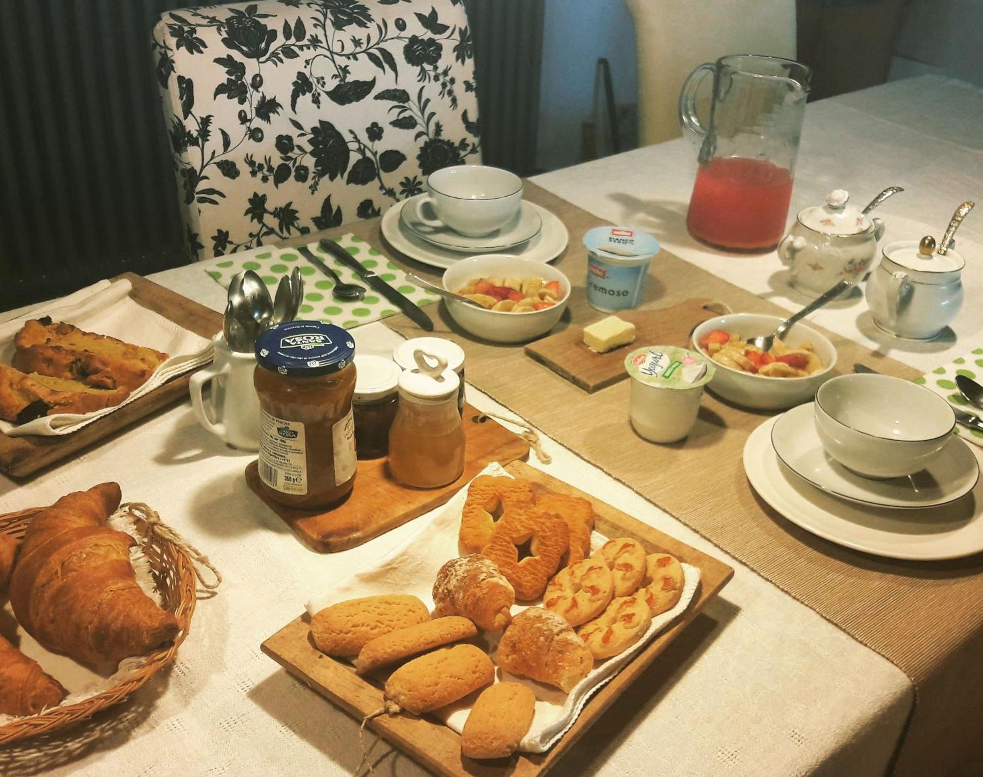 Tavoleto Le Bumbarelle Bed & Breakfast エクステリア 写真