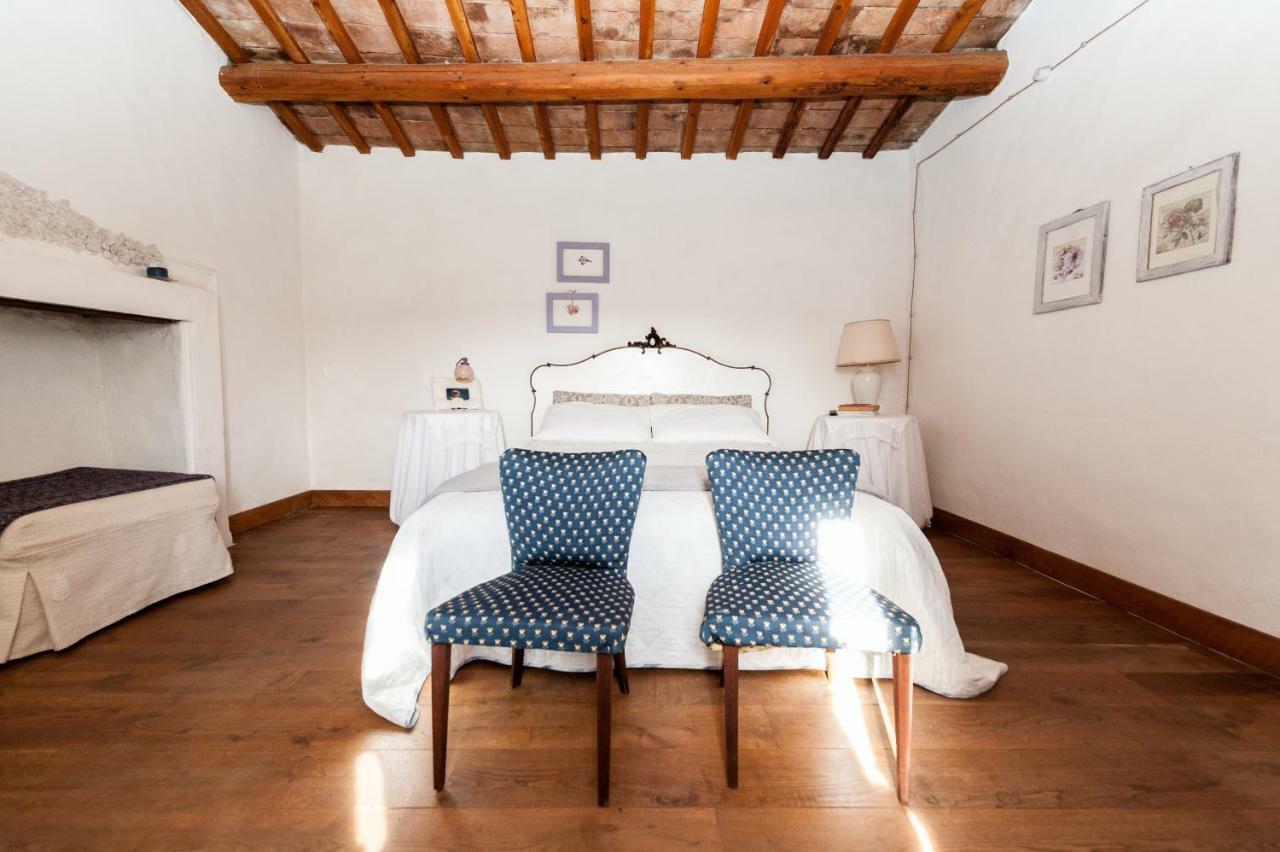Tavoleto Le Bumbarelle Bed & Breakfast エクステリア 写真